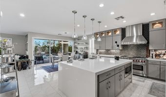 10721 Capesthorne Way, Las Vegas, NV 89135