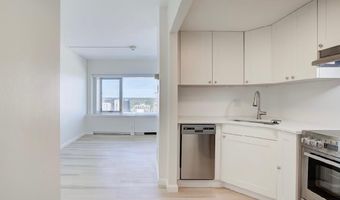 555 E William St 16G, Ann Arbor, MI 48104