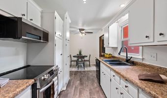 5905 Mayhill Dr, Madison, WI 53711