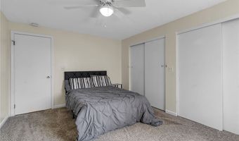 335 S Cayuga Rd B, Amherst, NY 14221