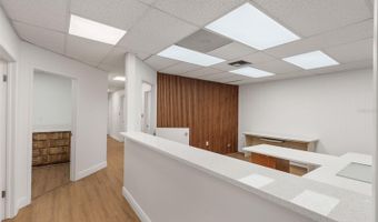 600 LAKEVIEW Rd 2B, Clearwater, FL 33756