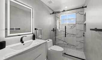 1050 93rd St 7H, Bay Harbor Islands, FL 33154