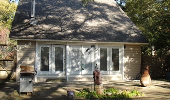 132 Guinevere Dr, Albertville, AL 35950