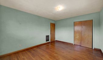 1331 G St, Springfield, OR 97477