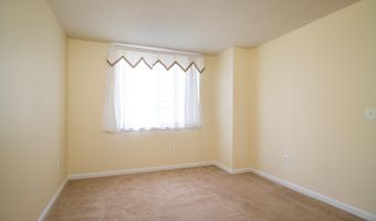 3835 9TH St N 504W, Arlington, VA 22203