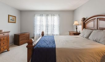94 Georgetown Blvd, Barnegat, NJ 08005