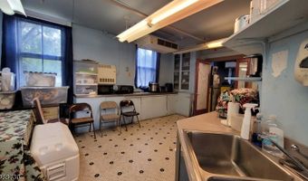 757 Avenue C, Bayonne, NJ 07002