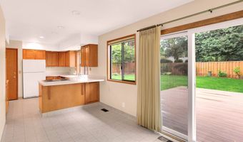 4948 SE HARVEY St, Milwaukie, OR 97222
