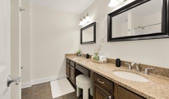 3034 S GLEBE Rd, Arlington, VA 22206