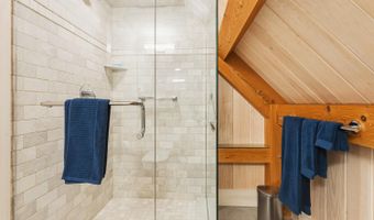 11 Grason Ln, Bar Harbor, ME 04609