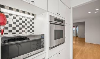 1019 Young Pl, Ann Arbor, MI 48105