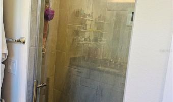 5721 SILVER SUN Dr, Apollo Beach, FL 33572