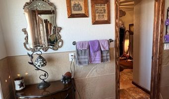 900 N Lake Rd, Carlsbad, NM 88220