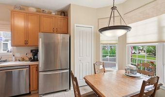 3441 Heron Ct, Aurora, OH 44202