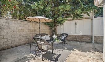 2 Chestnut Dr, Aliso Viejo, CA 92656