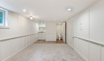 4405 COMMERCIAL St, Astoria, OR 97103