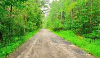 9110 Gap Rd, Allenwood, PA 17810