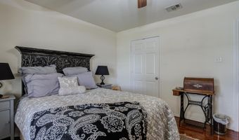1111 Deer Ct, Abernathy, TX 79311