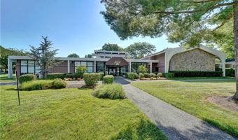 36 Sussex Dr D, Yorktown, NY 10598