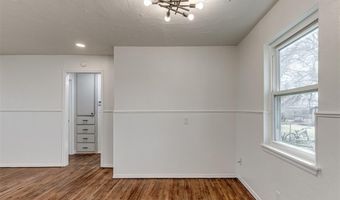 6910 NW 53rd St, Bethany, OK 73008