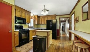 85 Maple St, Bellingham, MA 02019