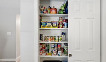 275 Inland Cir, Avon, IN 46123