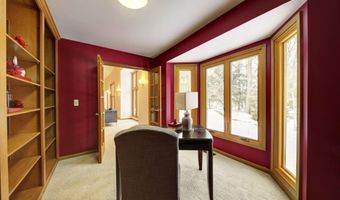 825 Brookside Dr, Ann Arbor, MI 48105