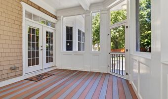 7527 WESTFIELD Dr, Bethesda, MD 20817