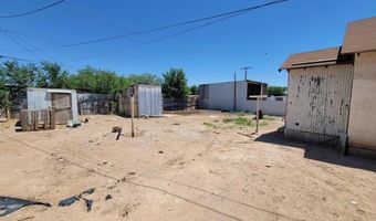 2004 N Pine St, Artesia, NM 88210