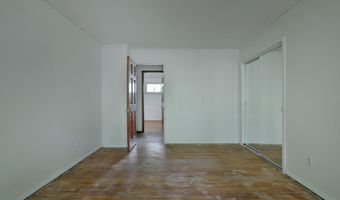 519 E Cooke Rd, Columbus, OH 43214