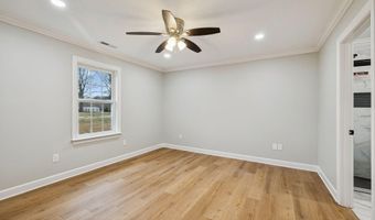 123 Walnut Hill Rd, Bells, TN 38006