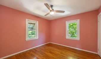 6815 Gracely Dr, Cincinnati, OH 45233