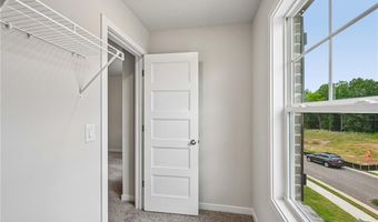 80 Chickadee Ct, Auburn, GA 30011