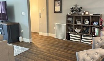 408 E 8th St 3A, Boston, MA 02127