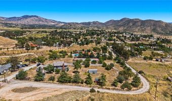 10821 Los Jordans, Agua Dulce, CA 91390