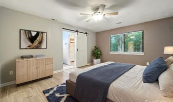 3844 Sweetgrass Ln, Charlotte, NC 28226