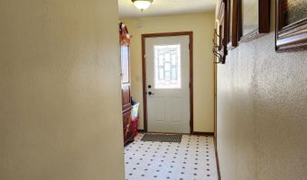 400 Cass St, Adair, IA 50002