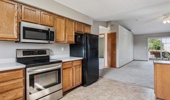 667 Andy Ct, North Liberty, IA 52317