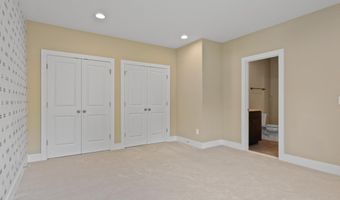 23369 WALKING WOODS Ln, Aldie, VA 20105