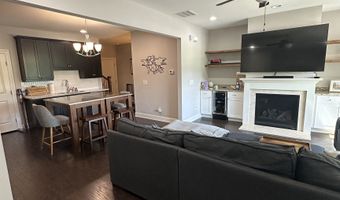 882 Westmoreland Cir NW, Atlanta, GA 30318