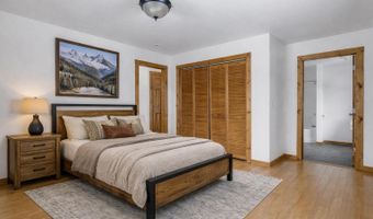 31 PINE HOLLOW Ct, Alpine, WY 83128