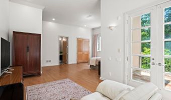 9335 Colonnade Trl, Alpharetta, GA 30022