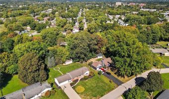 715 Holden Dr, Ashtabula, OH 44004