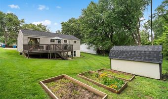7210 Shellburne Dr, Affton, MO 63123