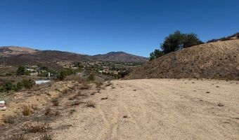 10858 Pellona Rd, Agua Dulce, CA 91350
