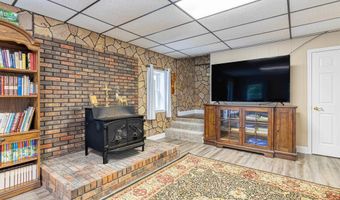 2001 Meadowlark Ln, Albertville, AL 35951