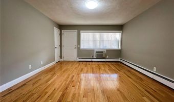 2033 Mendon Rd 11, Cumberland, RI 02864