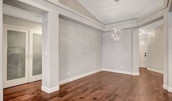 82 Moonlight Village Ln, Henderson, NV 89012
