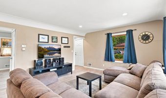 959 North St, Anoka, MN 55303