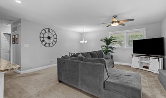 7580 BEACH Dr, Pasadena, MD 21122